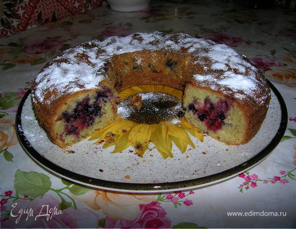 Клубнично-черничный пирог к чаю
