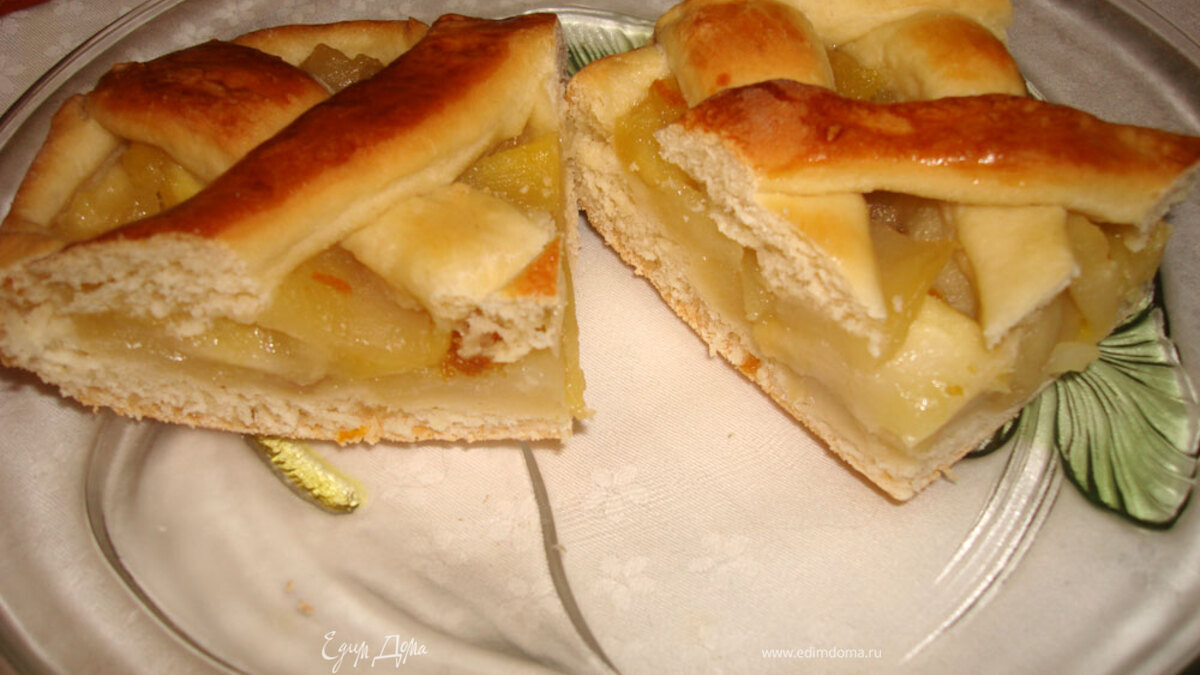 Пирог с яблоками