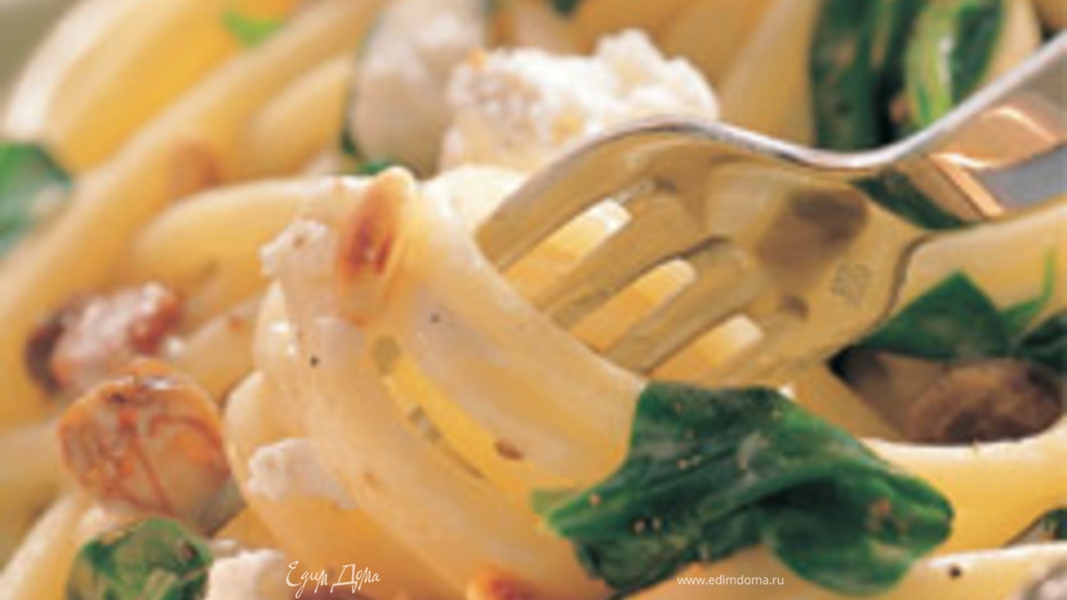 Макароны со шпинатом и рикоттой