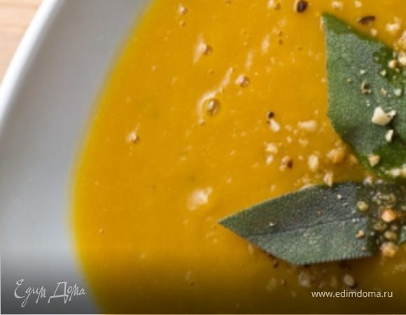 Тыквенный суп-пюре с орехами