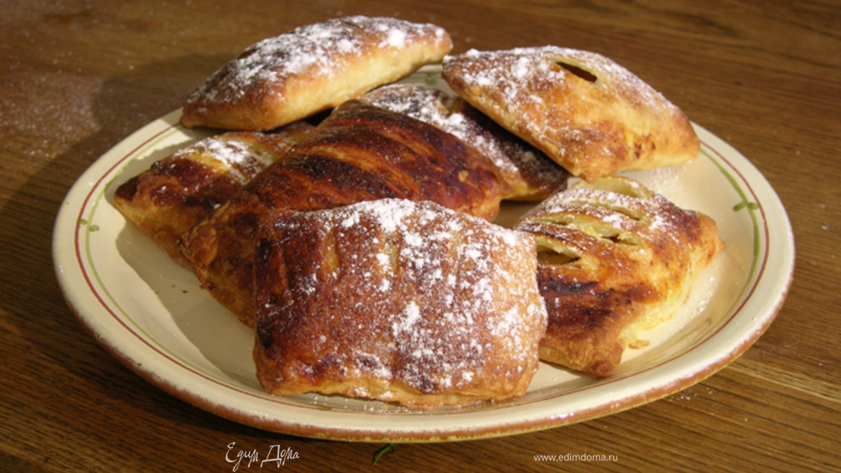 Булочки с творогом и изюмом