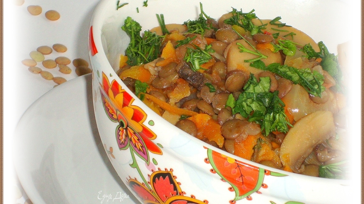 Чечевица с грибами