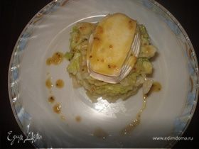Легкий салат с мягким сыром