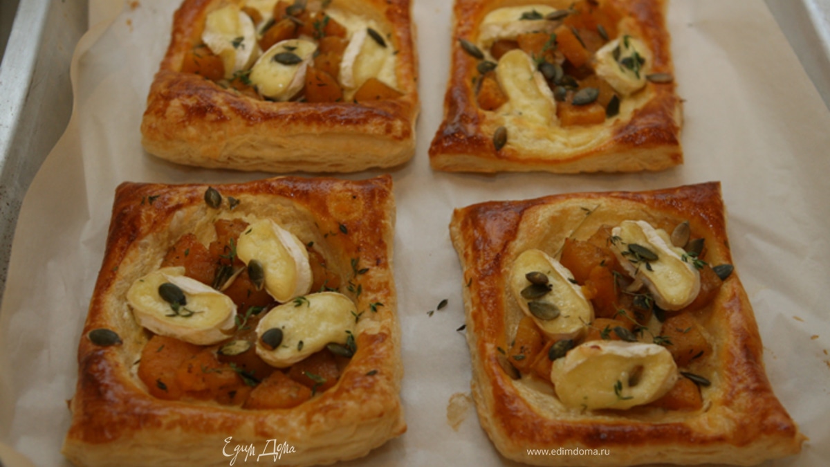 Галеты со сладким картофелем и сыром пеше-миньон