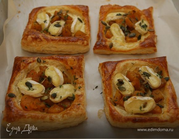 Галеты со сладким картофелем и сыром пеше-миньон