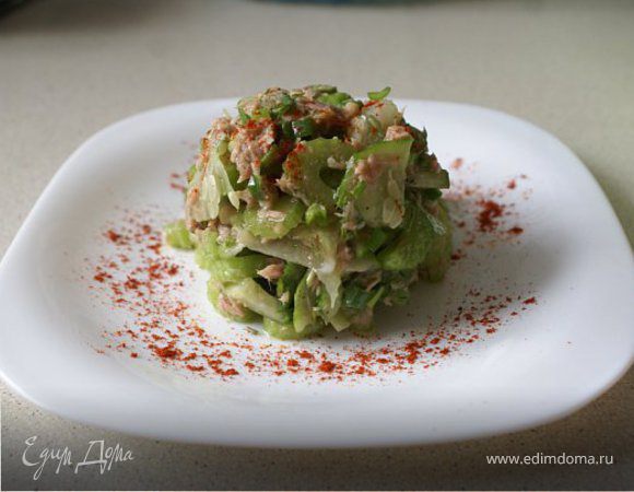 Легкий салатик с тунцом Легкий салатик с тунцом