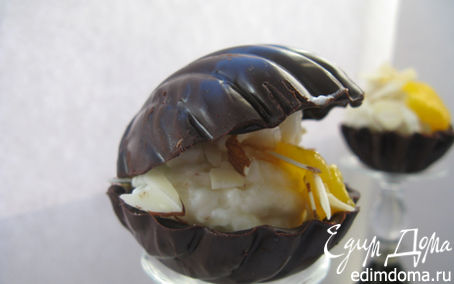 Рецепт Шоколадные ракушки с муссом из белого шоколада