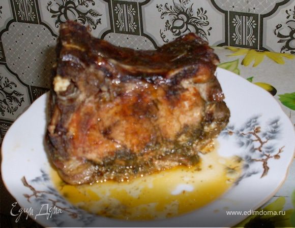 Свинина, запеченная в медово-горчичном соусе