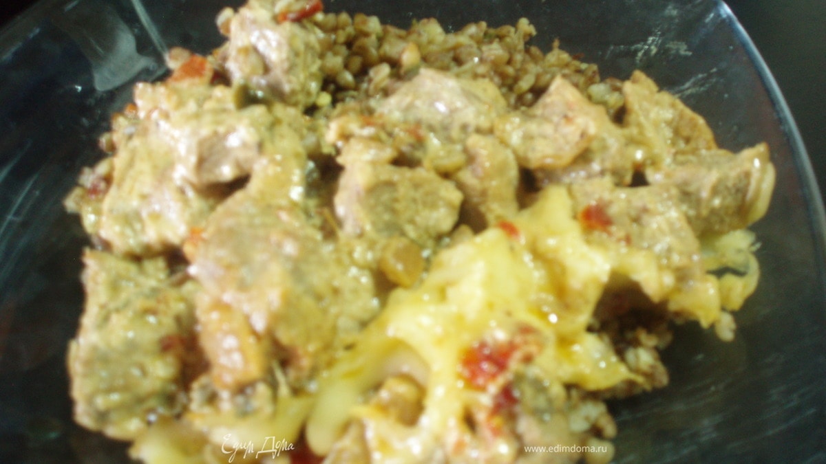 Мясо в сметанном соусе...