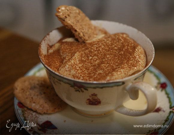 Творожный капучино с миндальным печеньем Творожный капучино с миндальным печеньем