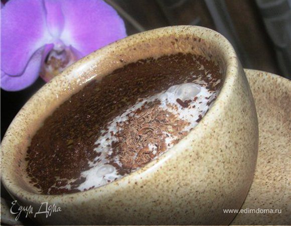 Горячий кофе с шоколадом