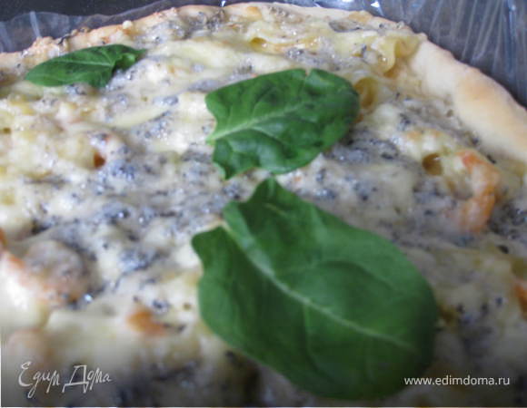 Пицца с креветками и макаронами Пицца с креветками и макаронами