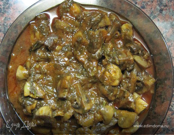 Грибочки, тушеные в горшочке Грибочки, тушеные в горшочке