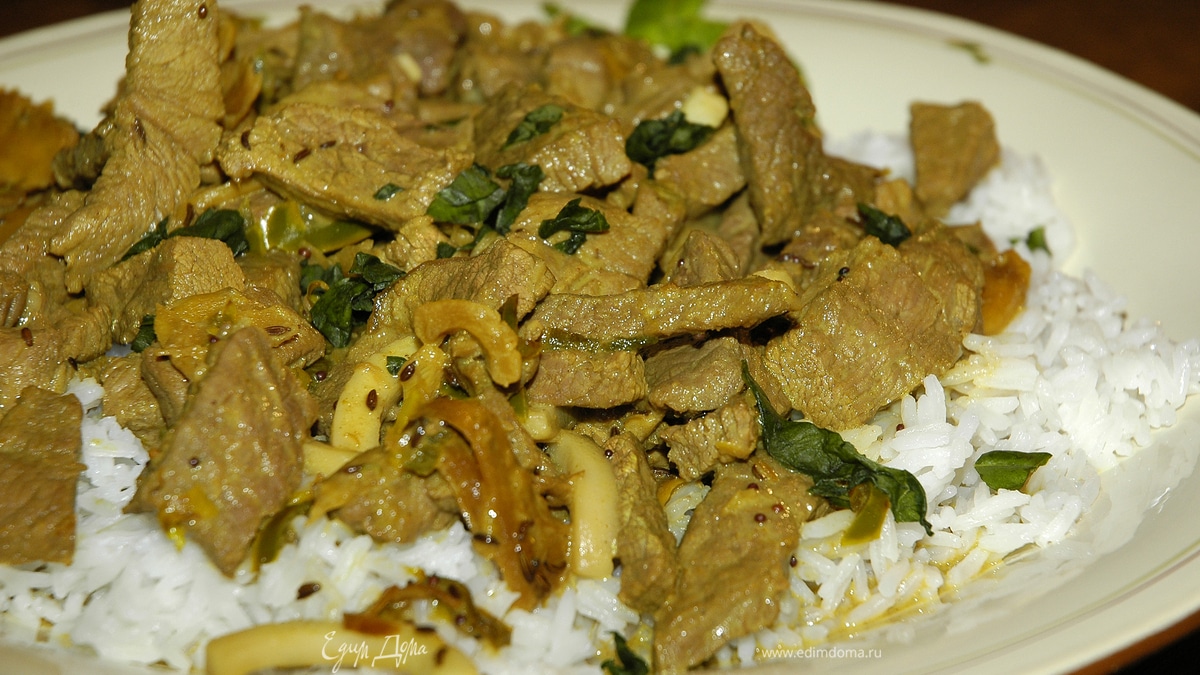 Говядина в кокосовом соусе