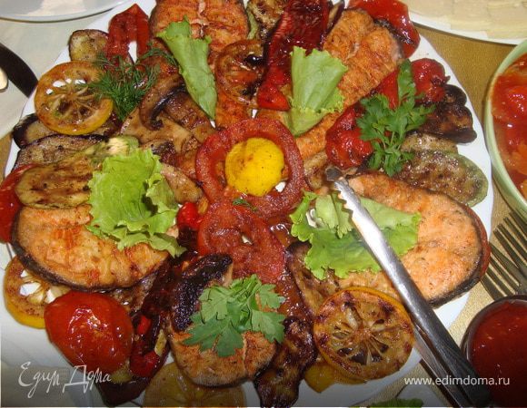 Семга с овощами на гриле Семга с овощами на гриле