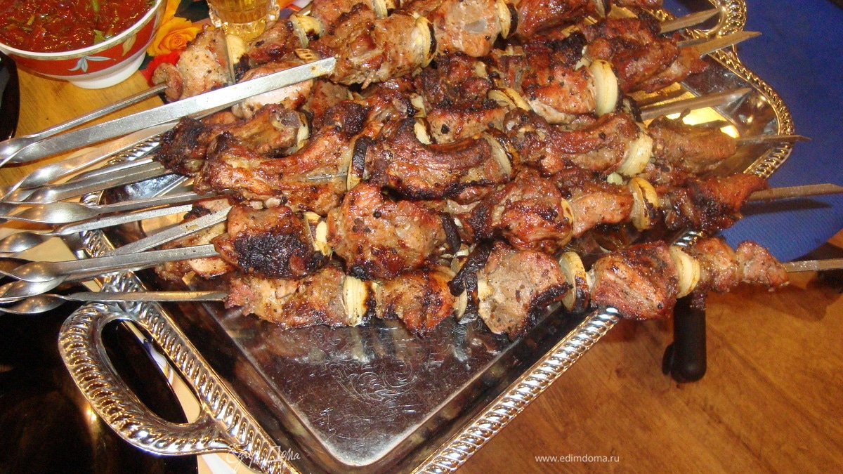 Шашлык из свинины замаринованый в собственном соку