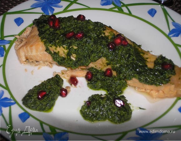 Сёмга под шпинатным соусом Сёмга под шпинатным соусом