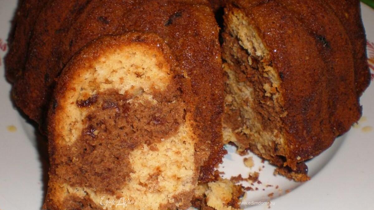 Кекс с вишней и шоколадом