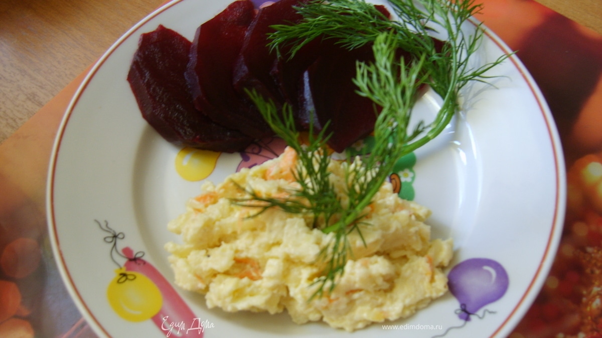 Закуска из сыра, чеснока и моркови