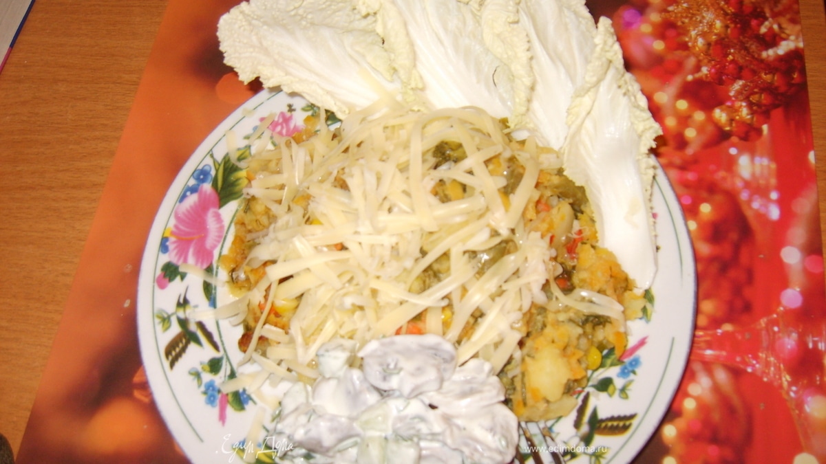 Салат с шампиньонами и цветной капустой