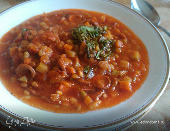 Чечевичная похлёбка с сосисками
