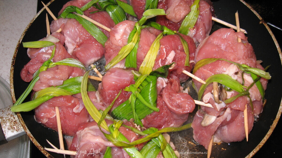 Рулетики из свинины