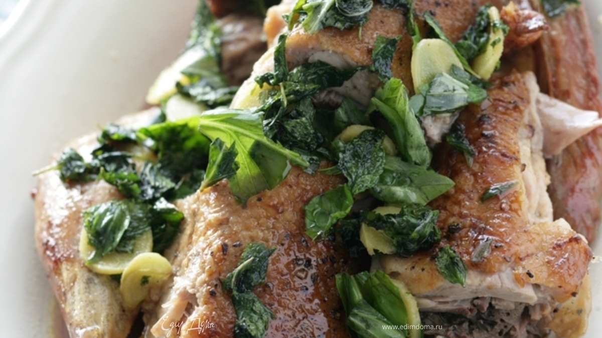 Утка с шалфеем и имбирем 