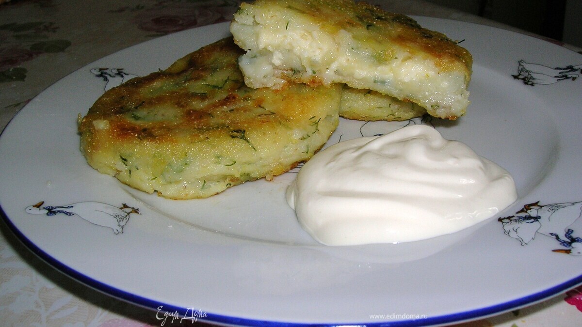 Картофельные "пирожки" с творогом