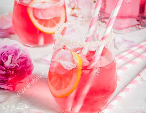 Ликёр из лепестков чайной розы