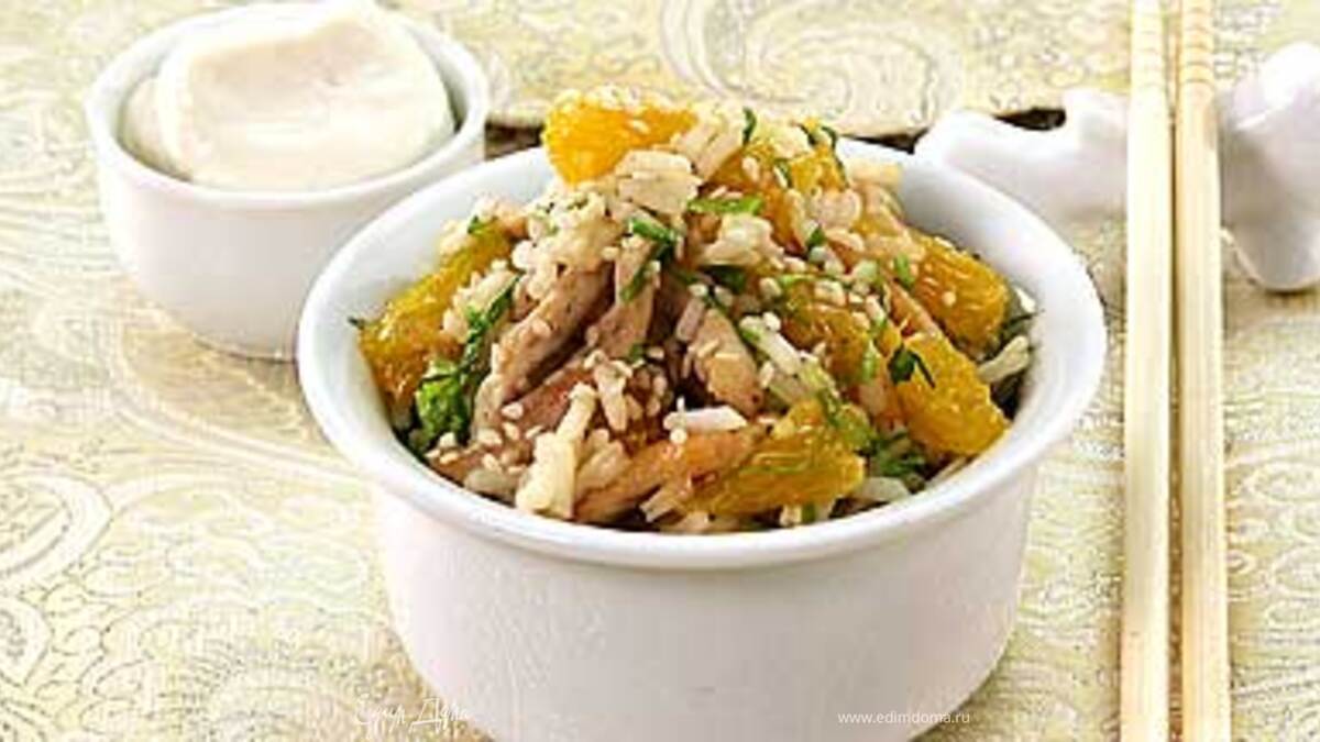 Рисовый салат с курицей