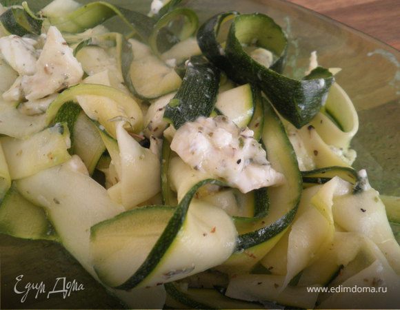 Салат из цукини с козьим сыром Салат из цукини с козьим сыром