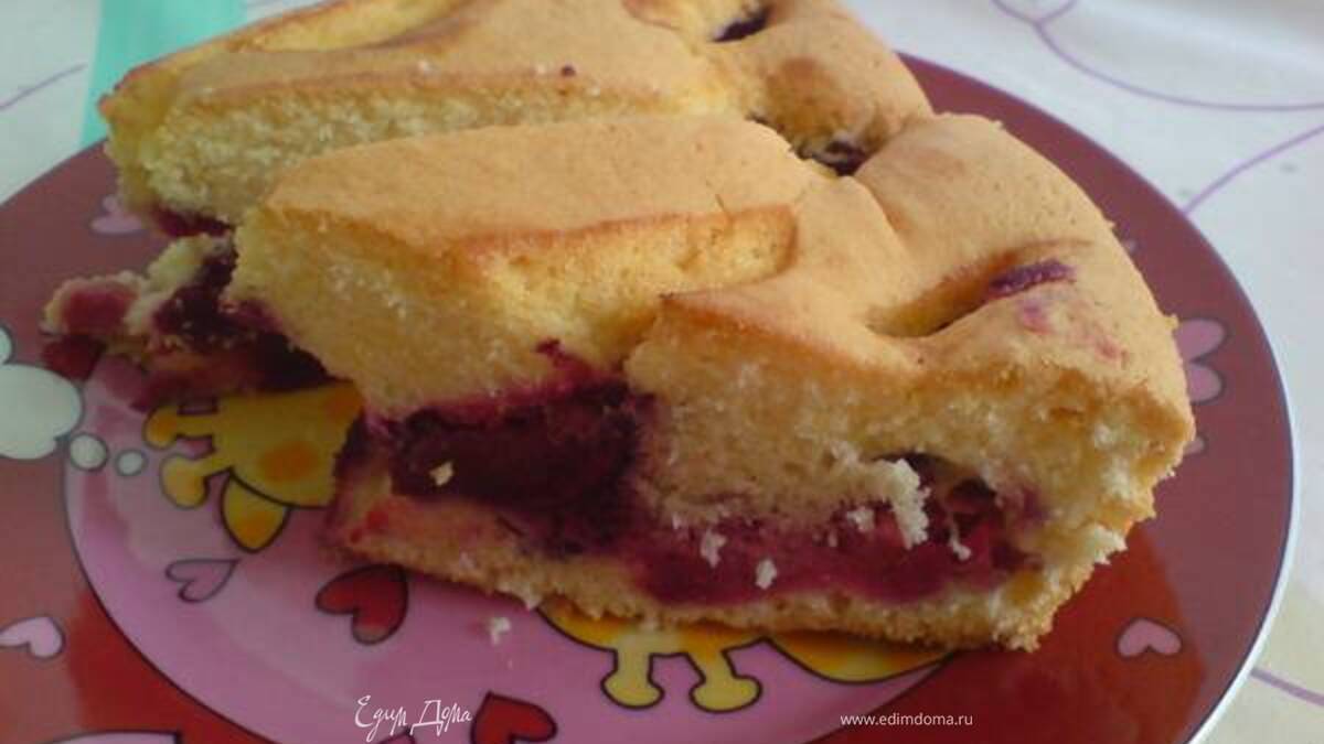 Сливово-яично-ликёрный пирог