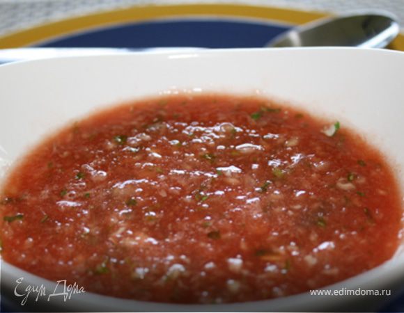 Суп из арбуза с огурцом , лаймом и кинзой Суп из арбуза с огурцом , лаймом и кинзой