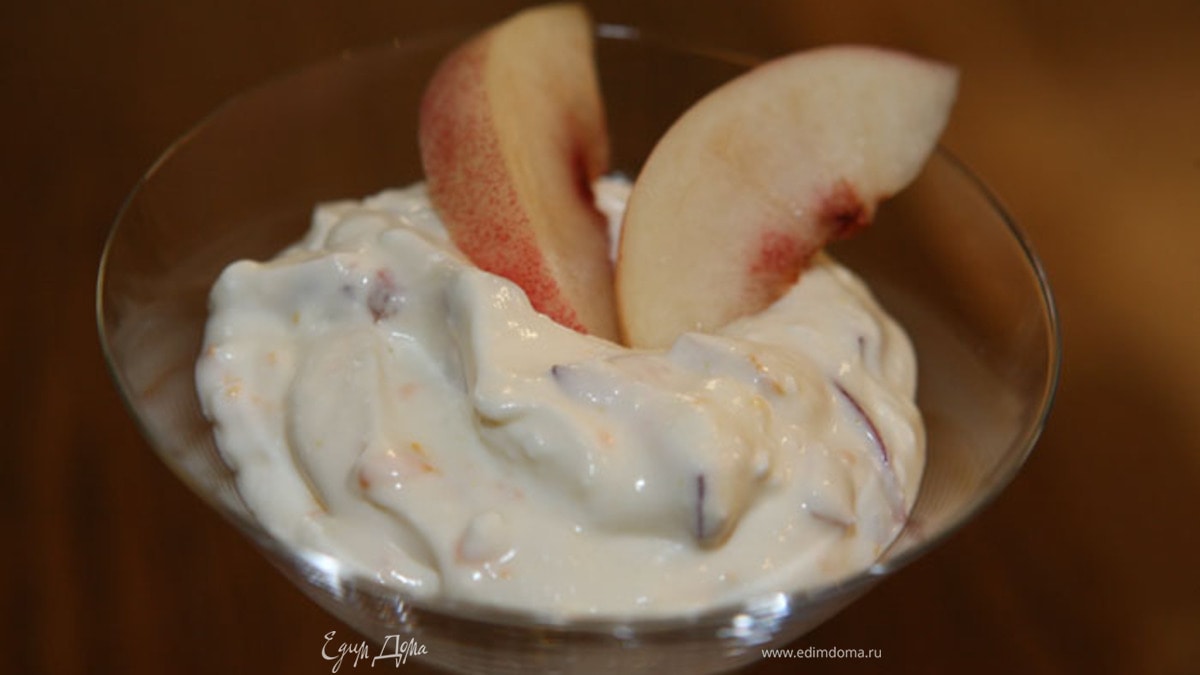 Творожно-сливочный мусс с нектарином