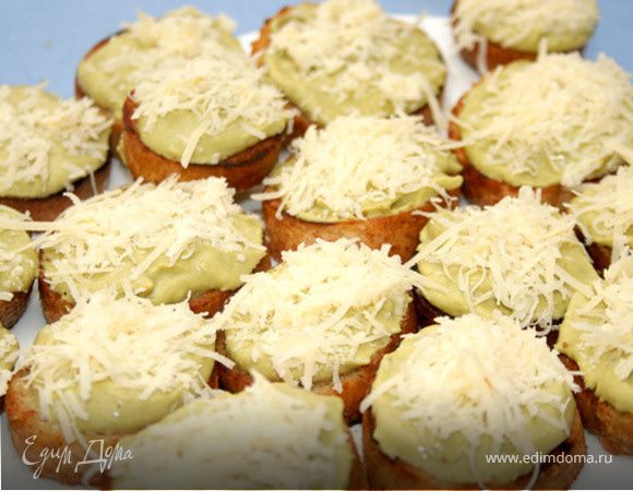 Брускетта со сливочным пюре Брускетта со сливочным пюре