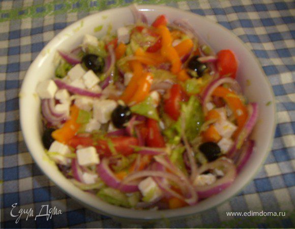 Греческий салат. Греческий салат.