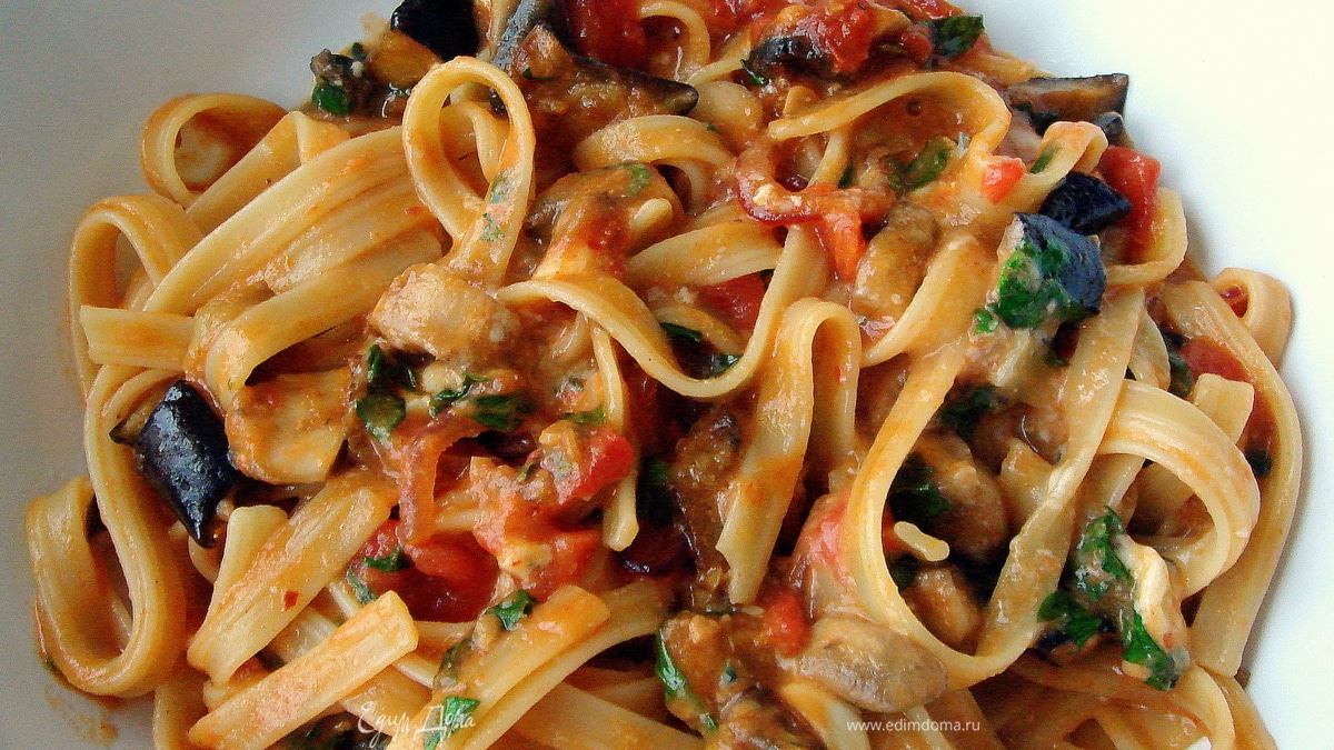 Паста с овощами.