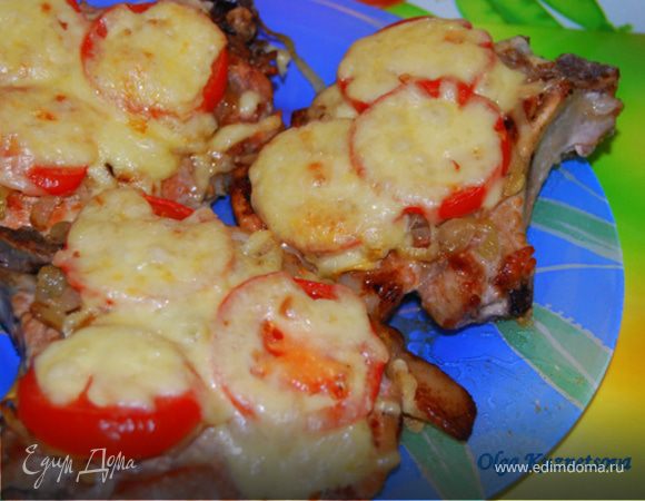 Свиная корейка, запеченая в духовке 