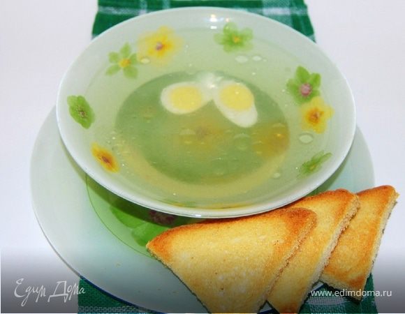 Куриный бульон с гренками