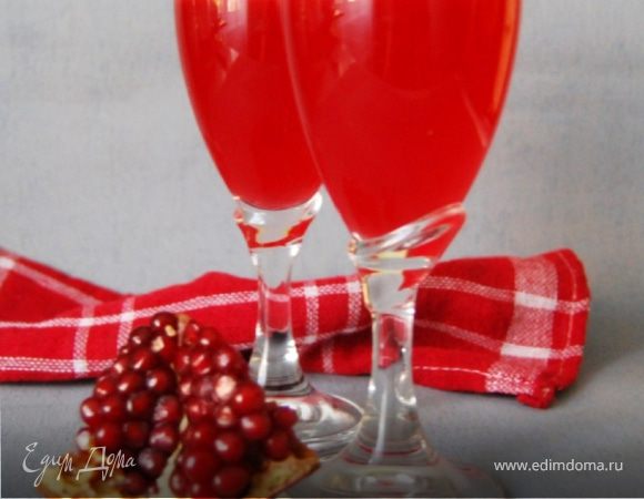 Гранатово-клюквенный напиток