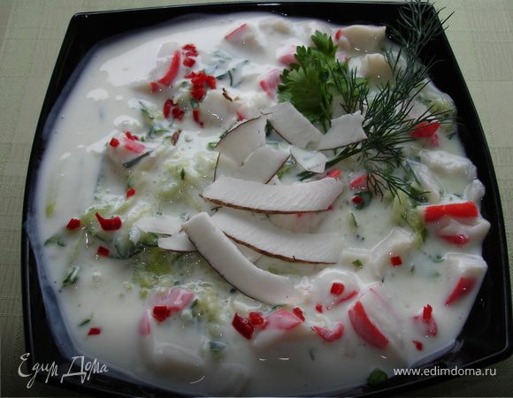 Кефирный суп с крабом и огурцом Кефирный суп с крабом и огурцом