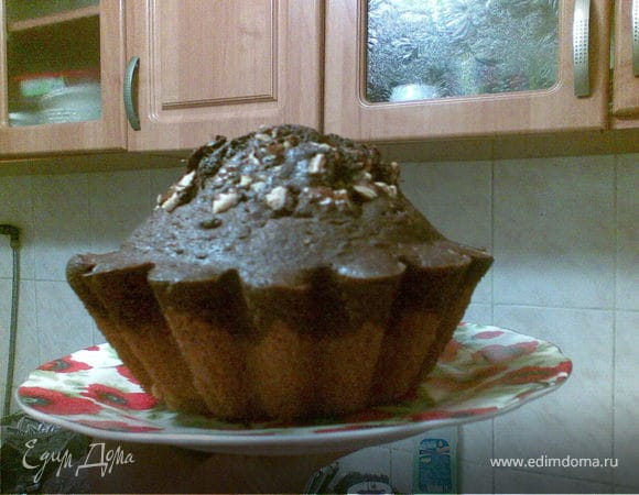 Ванильно-шоколадный кекс с орехами