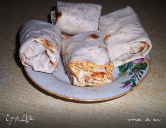 Буритос с курицей 
