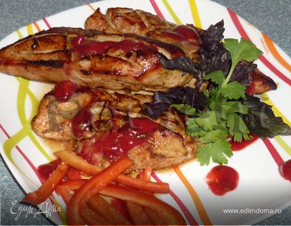 Пряная курица под кизиловым соусом Пряная курица под кизиловым соусом