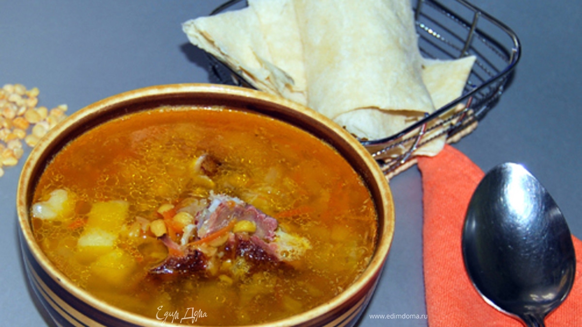 Суп гороховый с копченостями