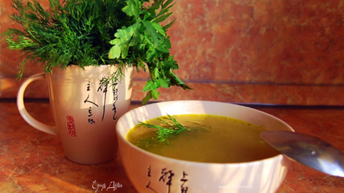 Куриный бульон с вермишелью