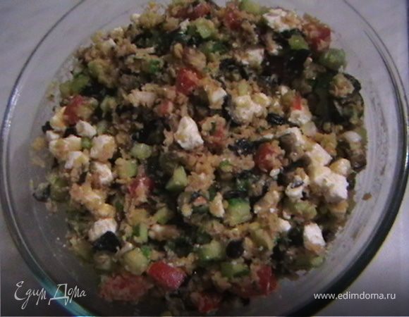 Cалат из чечевицы с сыром фета Cалат из чечевицы с сыром фета