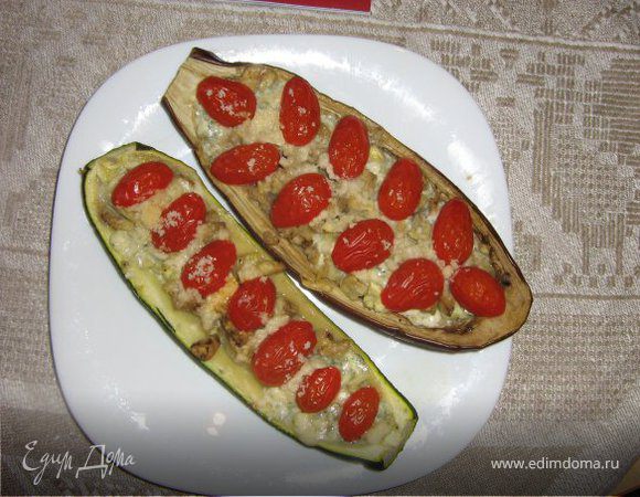 Запечённые  баклажаны  и  цукини