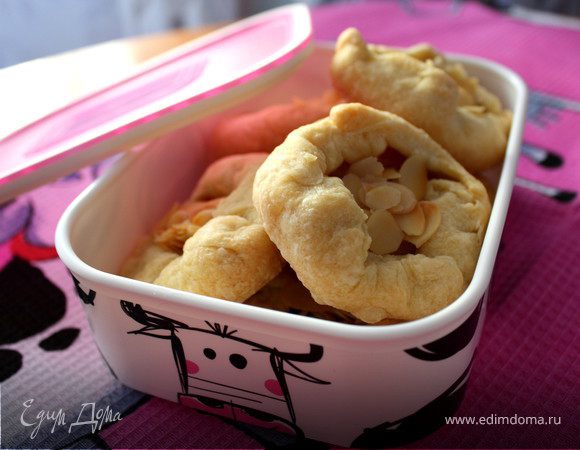 Пирожки с яблоками Пирожки с яблоками