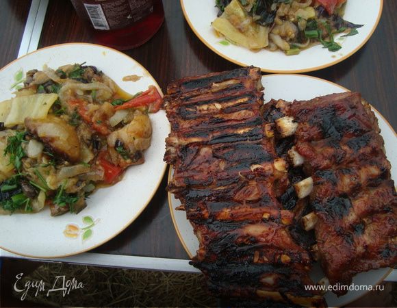 Ребра свиные в медовом соусе на гриле